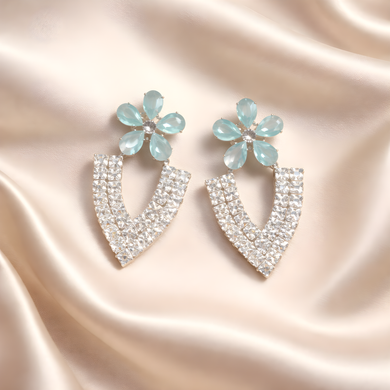 NNET001 ZYN V-Flower Ear Tops – Silver Plated