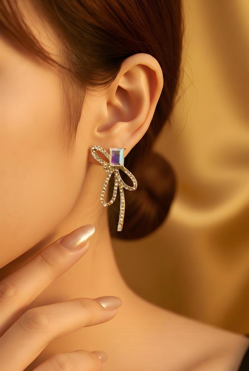 NNET011 ZYN Knot & Square Ear Tops