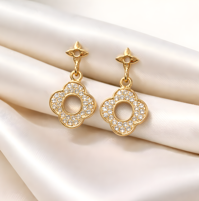 NNED042 ZYN Crystal Clover Halo Drop Earrings