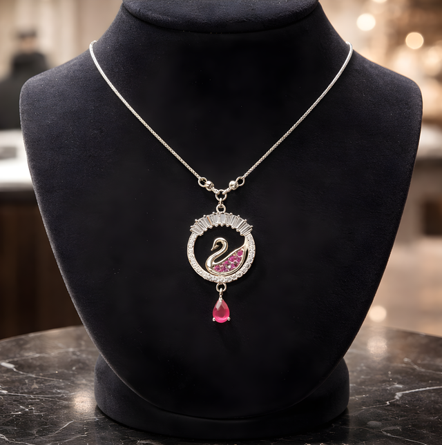 NNPN005 ZYN Royal Swan Crystal Pendant Necklace