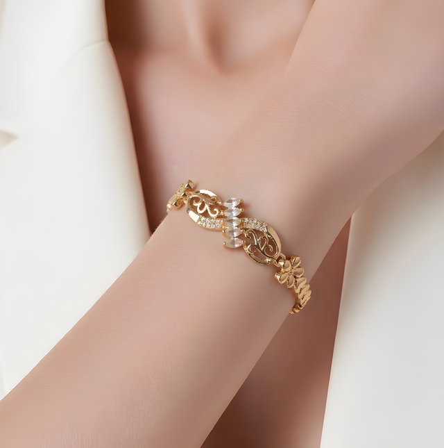 NNCB005 ZYN Elegant Crystal Oval Gold Bracelet