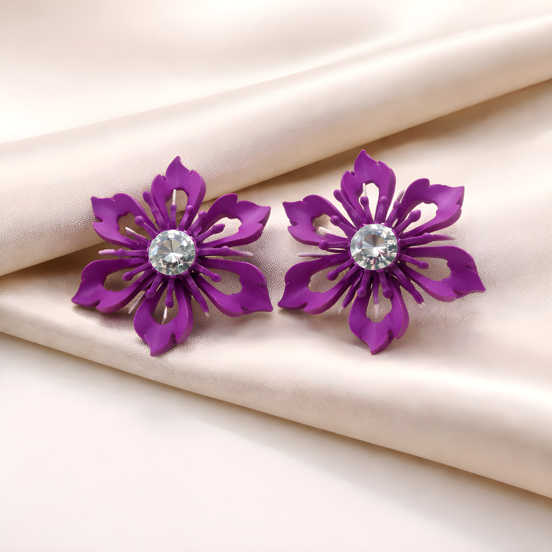 NNET012 ZYN Floral Crystal Stud Earrings