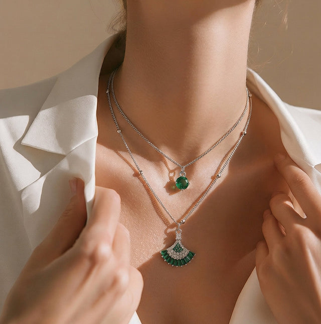 NNPN008 ZYN Layered Crystal Pendant Necklace