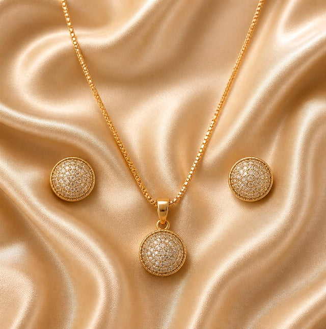 NNPS003 ZYN Crystal Halo Pendant Set