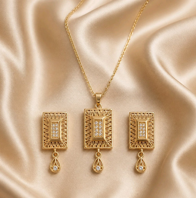 NNPS016 – ZYN Regal Grace Pendant Set
