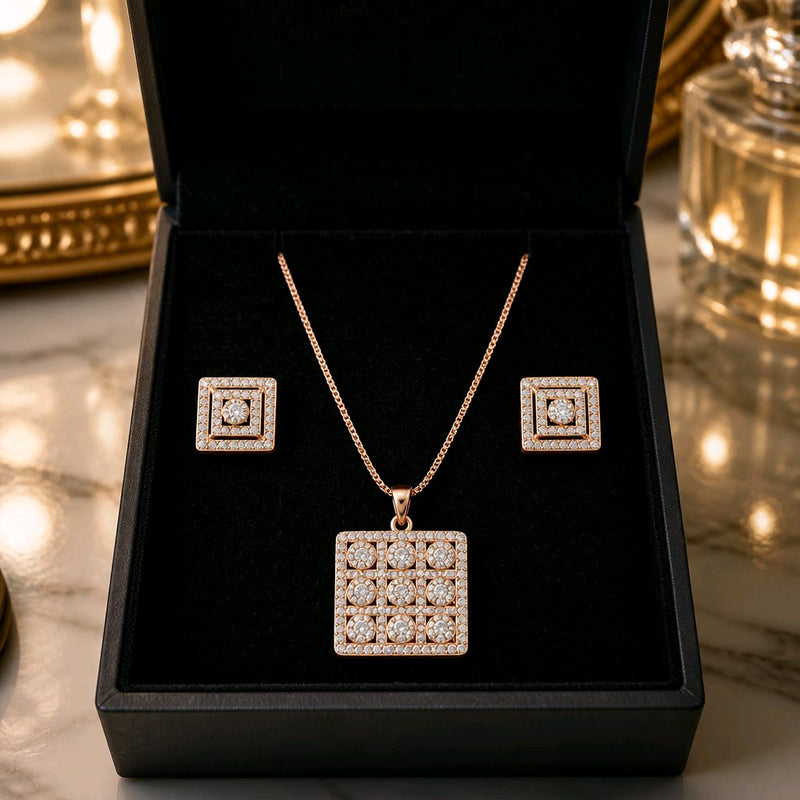 NNPS017 – ZYN Radiant Square Pendant Set