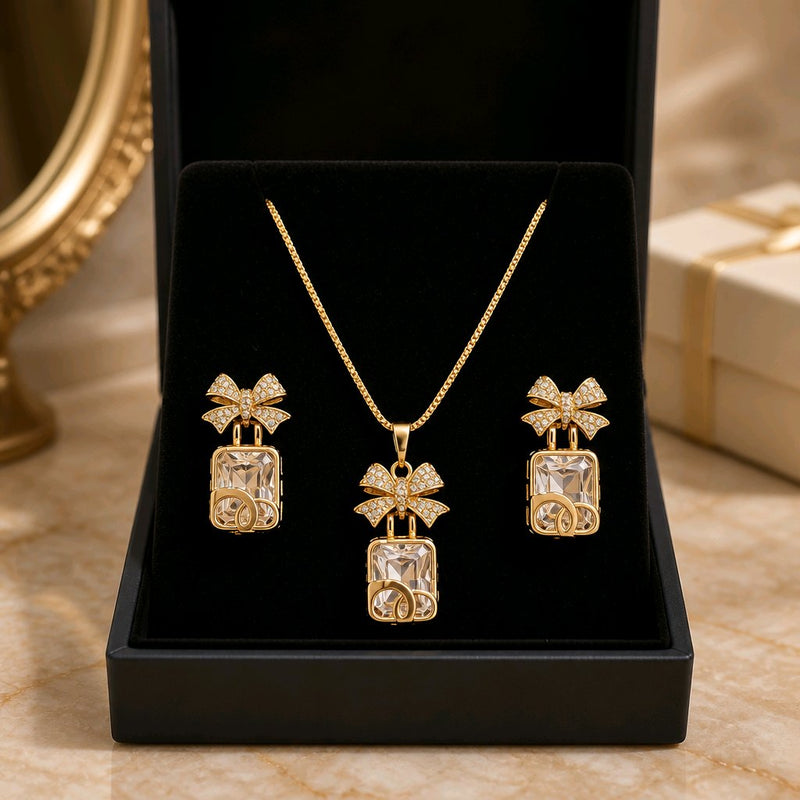 NNPS022 ZYN Crystal Pendant Set