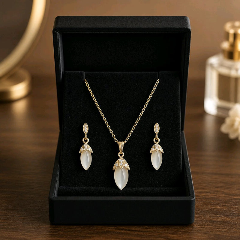NNPS024 ZYN Ivory Grace Pendant Set