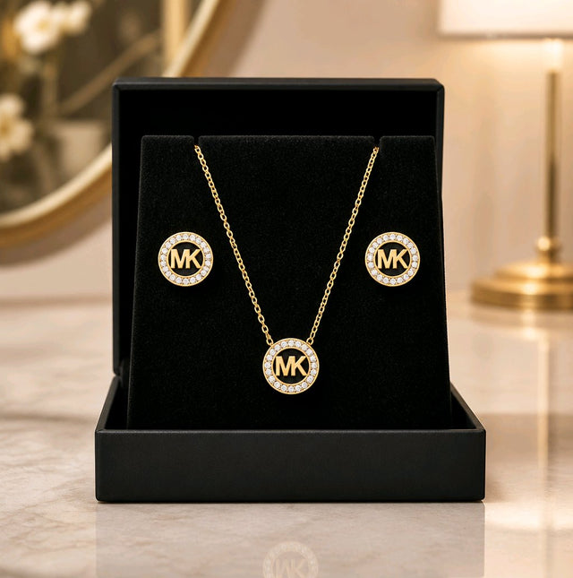 NNPS025 ZYN Signature Circle Pendant Set