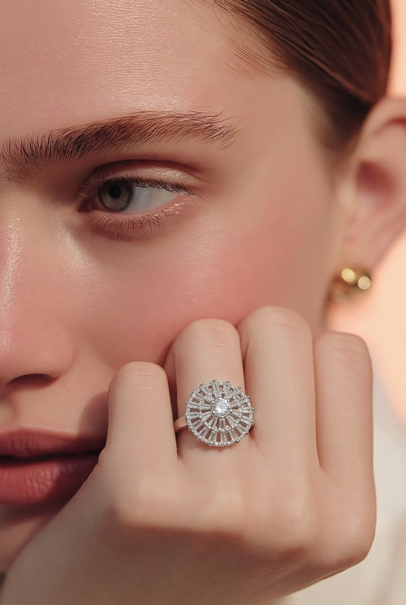 NNGR031 – ZYN Radiant Halo Adjustable Ring