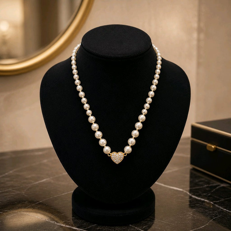 NNPN020 – ZYN Crystal Heart Pearl Necklace