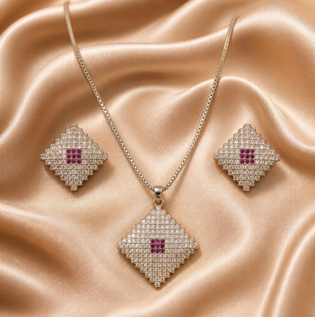 NNPS029 – ZYN Royal Ruby Crystal Pendant Set