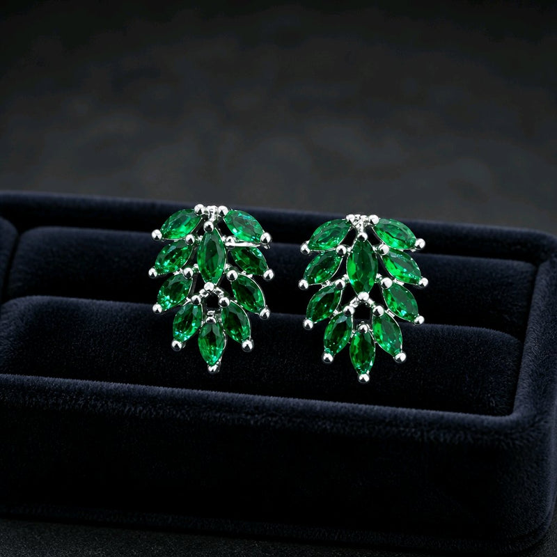 NNET024 – ZYN Crystal Leaf Ear Tops