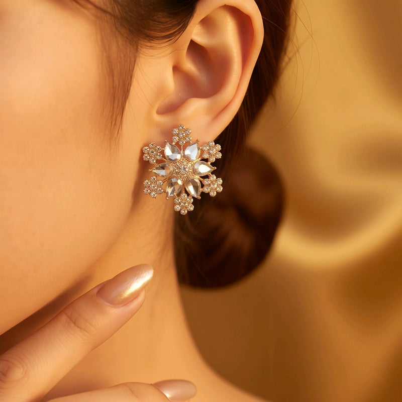 NNET026 – ZYN Crystal Blossom Stud Earrings