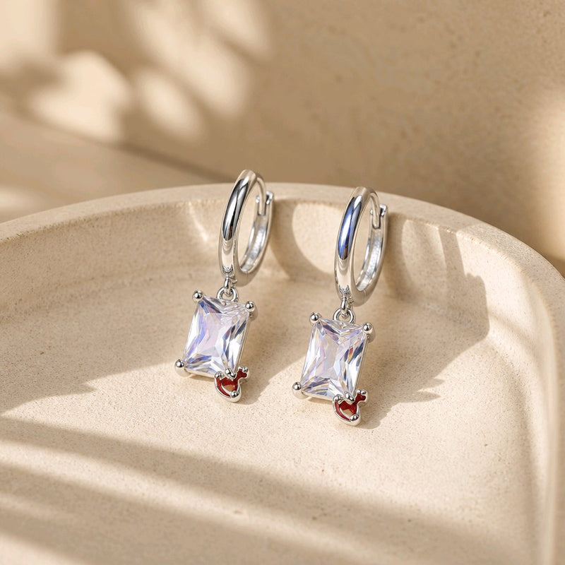 NNEDH067 – ZYN Ruby Heart Charm Hoop Earrings
