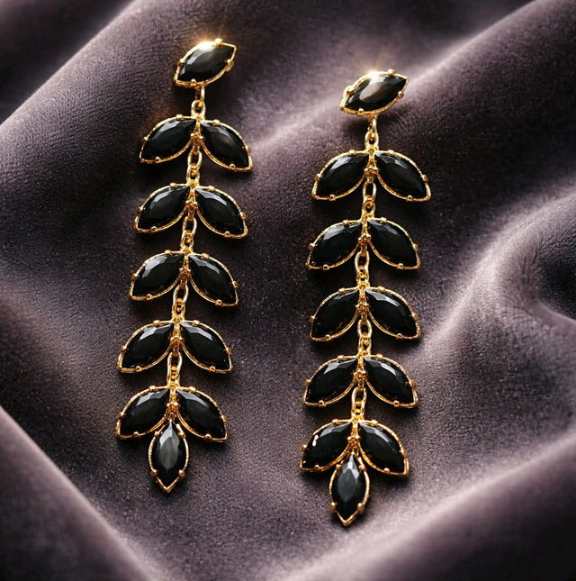 NNED056 ZYN Tear Leaf Drop Earrings