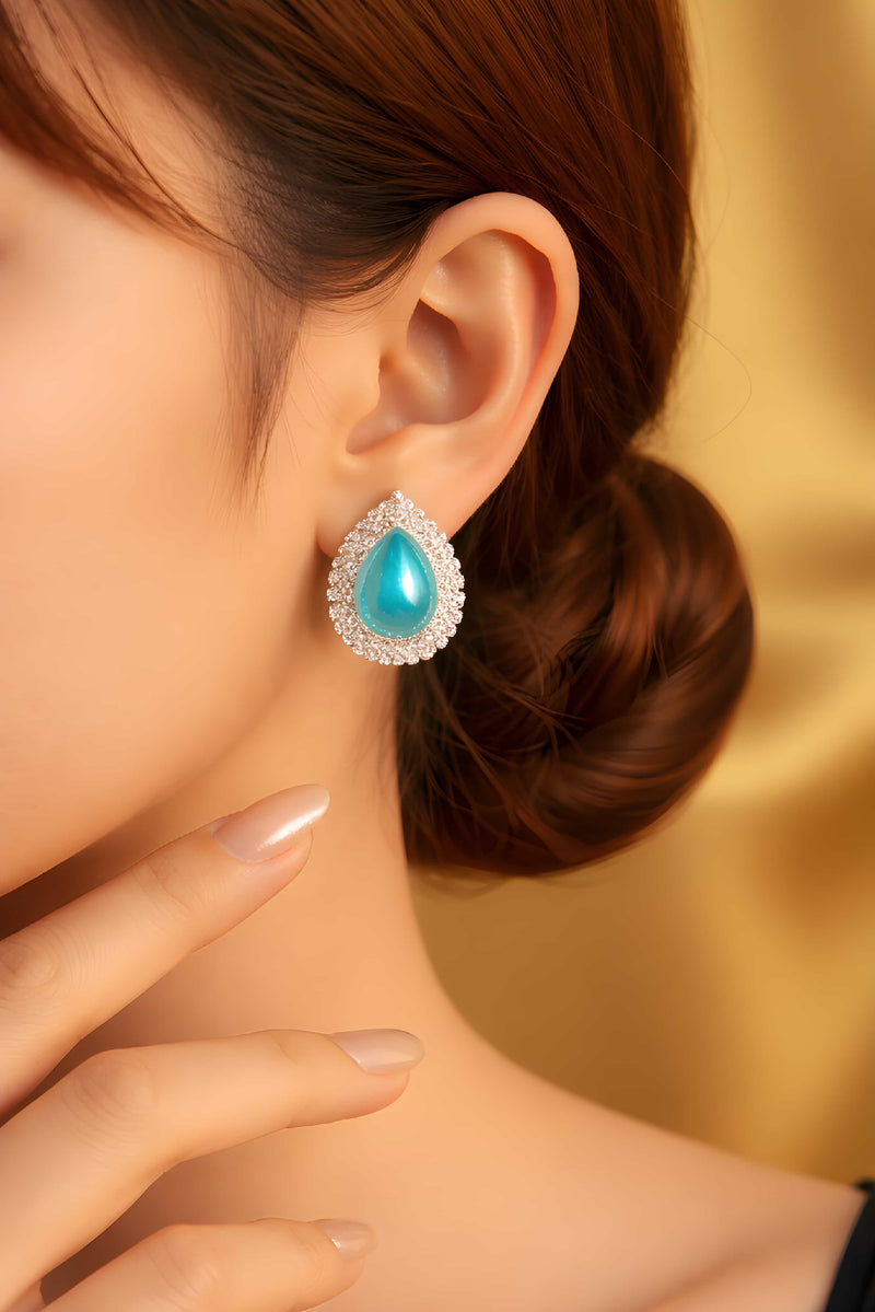 NNET005 ZYN Layer & Pear Ear Tops