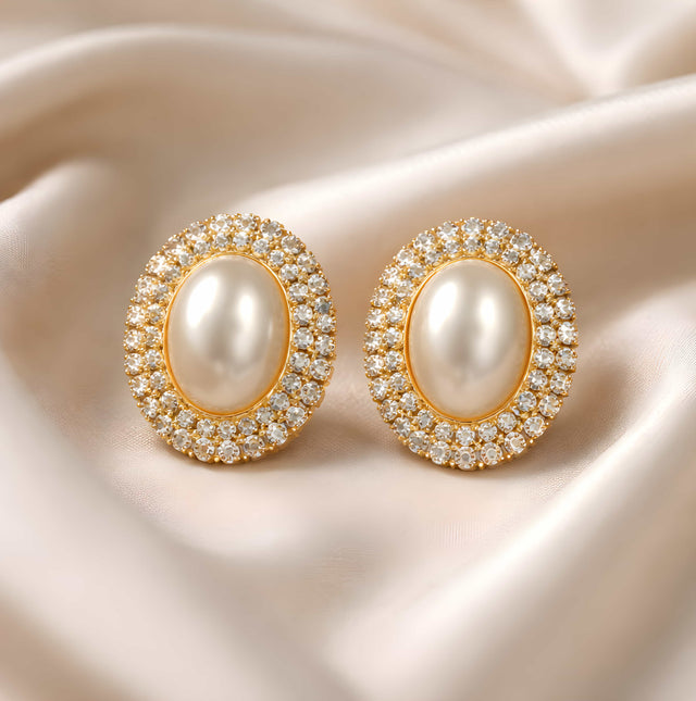 NNET007 ZYN Oval Layer Pearl Ear Tops