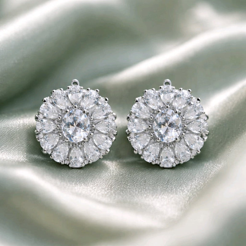 NNET013 Tear Oval Ear Tops