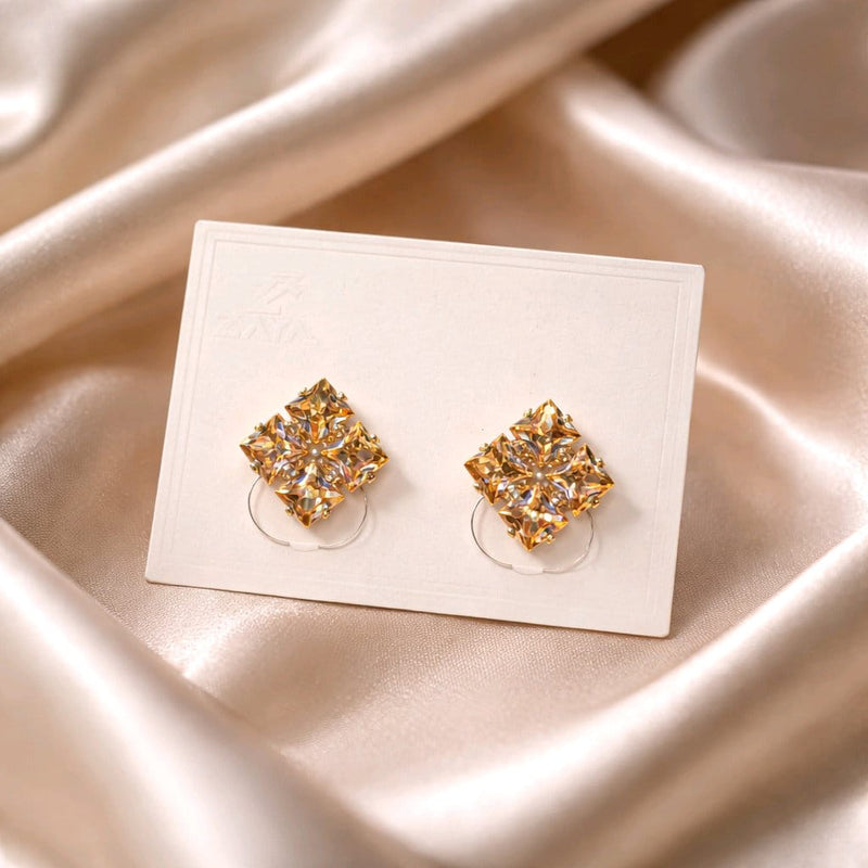 NNET014 ZYN Crystal Cluster Ear Tops