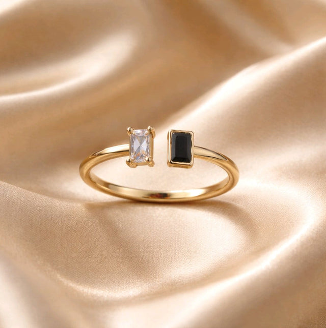 NNGR005 ZYN Baguette Adjustable Ring