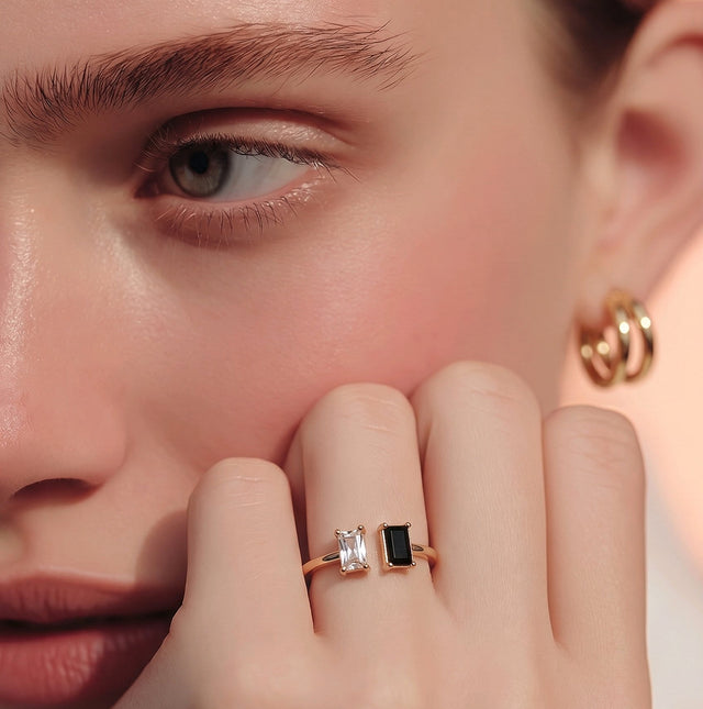 NNGR005 ZYN Baguette Adjustable Ring